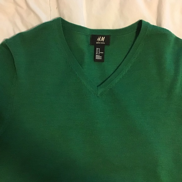 H&M Other - H&M Merino wool V neck sweater